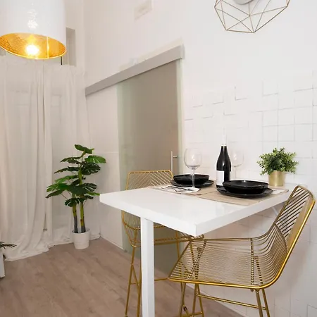 Apartment Little Picca Bari